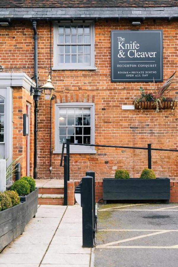 The Knife & Cleaver Houghton Conquest Dış mekan fotoğraf